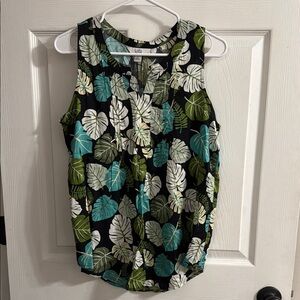 Croft & Barrow Colored Leaf Pleated Blouse